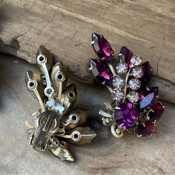 JULIANA D&E Vintage Rhinestone Demi Parure Brooch & Earring Set Amethyst - Picture 7 of 13